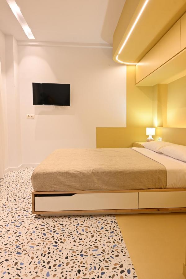 Nueva Era @ Athens Heart , Romvis Apartments Bagian luar foto