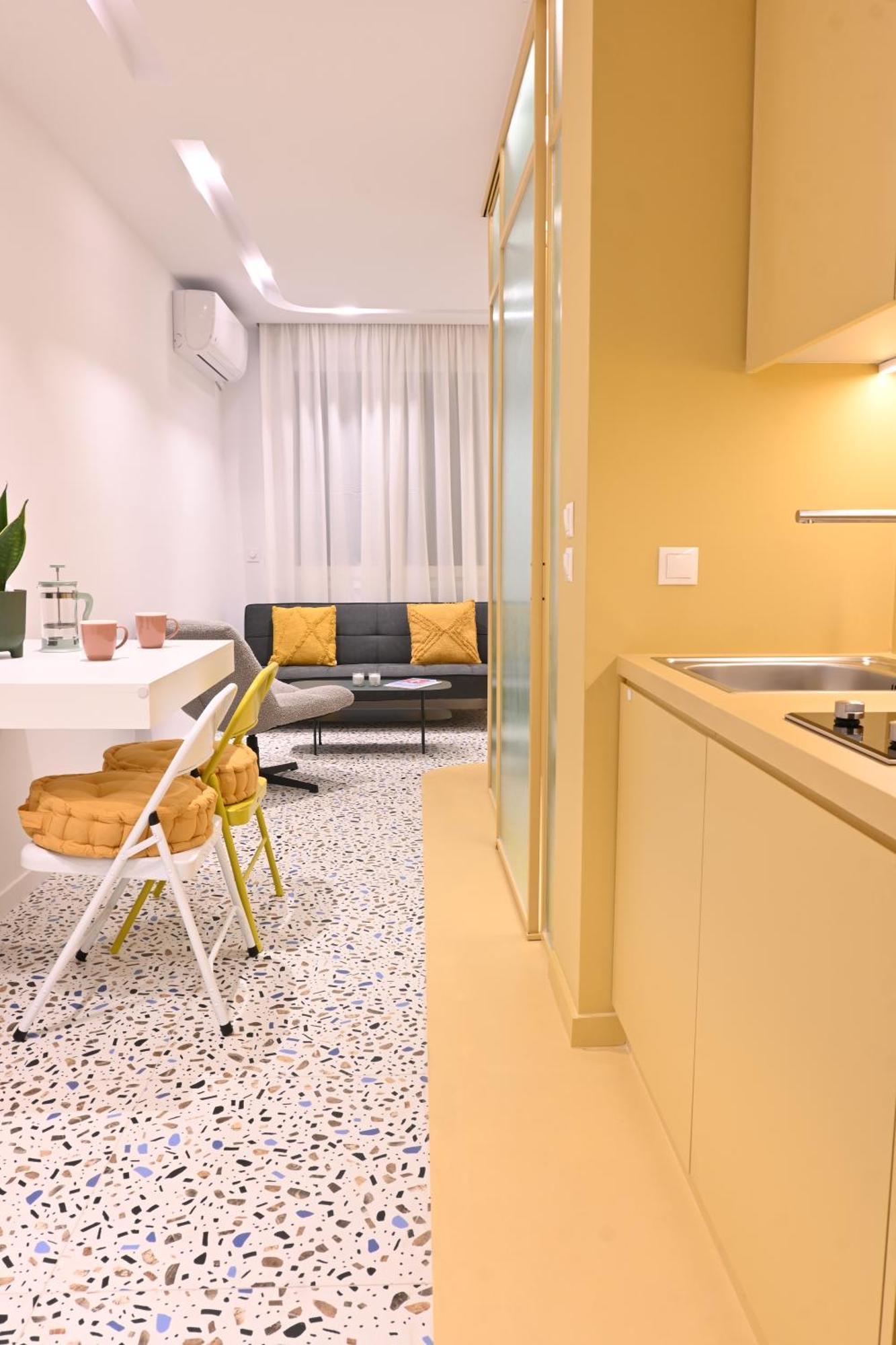 Nueva Era @ Athens Heart , Romvis Apartments Ruang foto