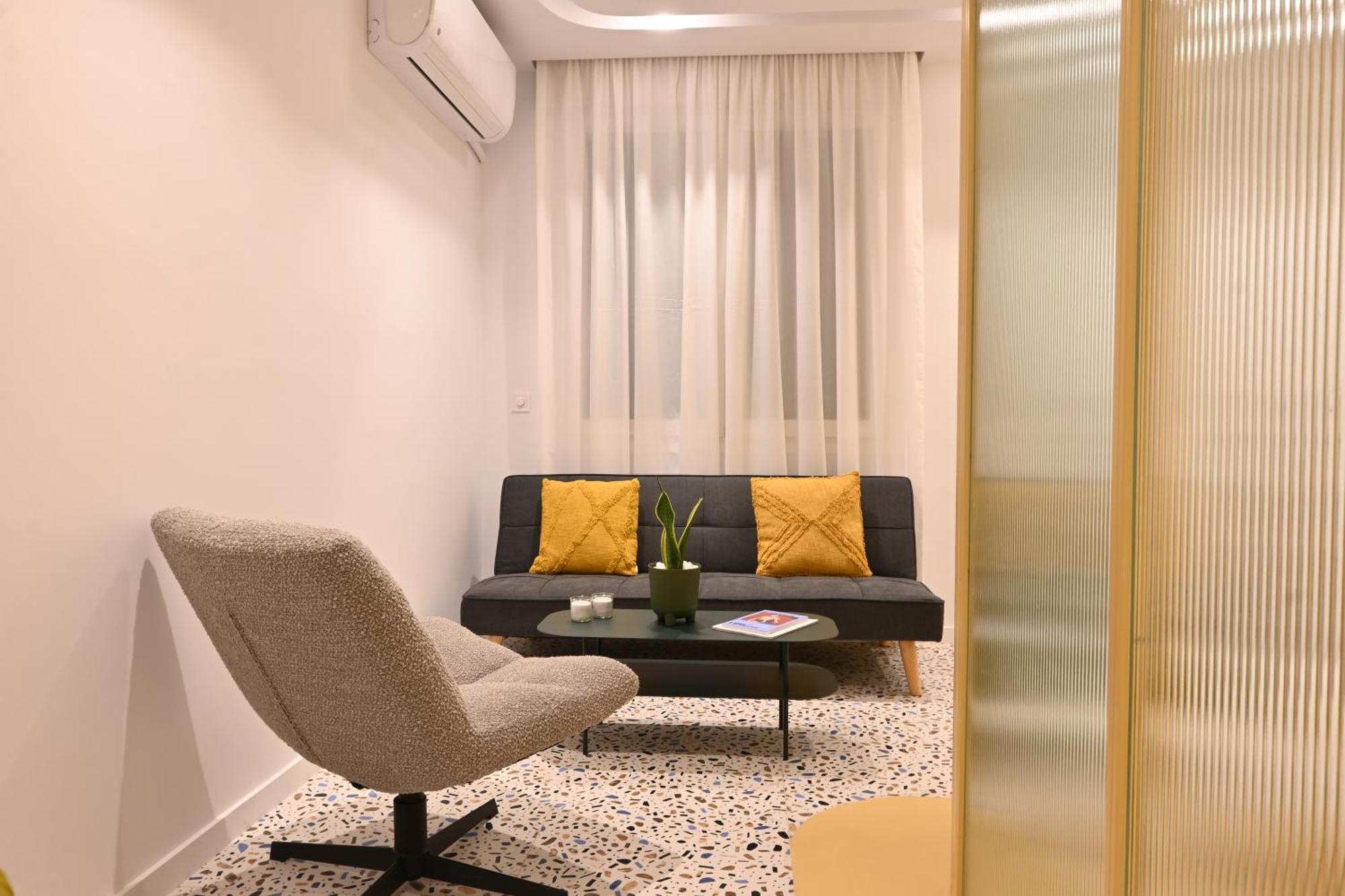 Nueva Era @ Athens Heart , Romvis Apartments Ruang foto