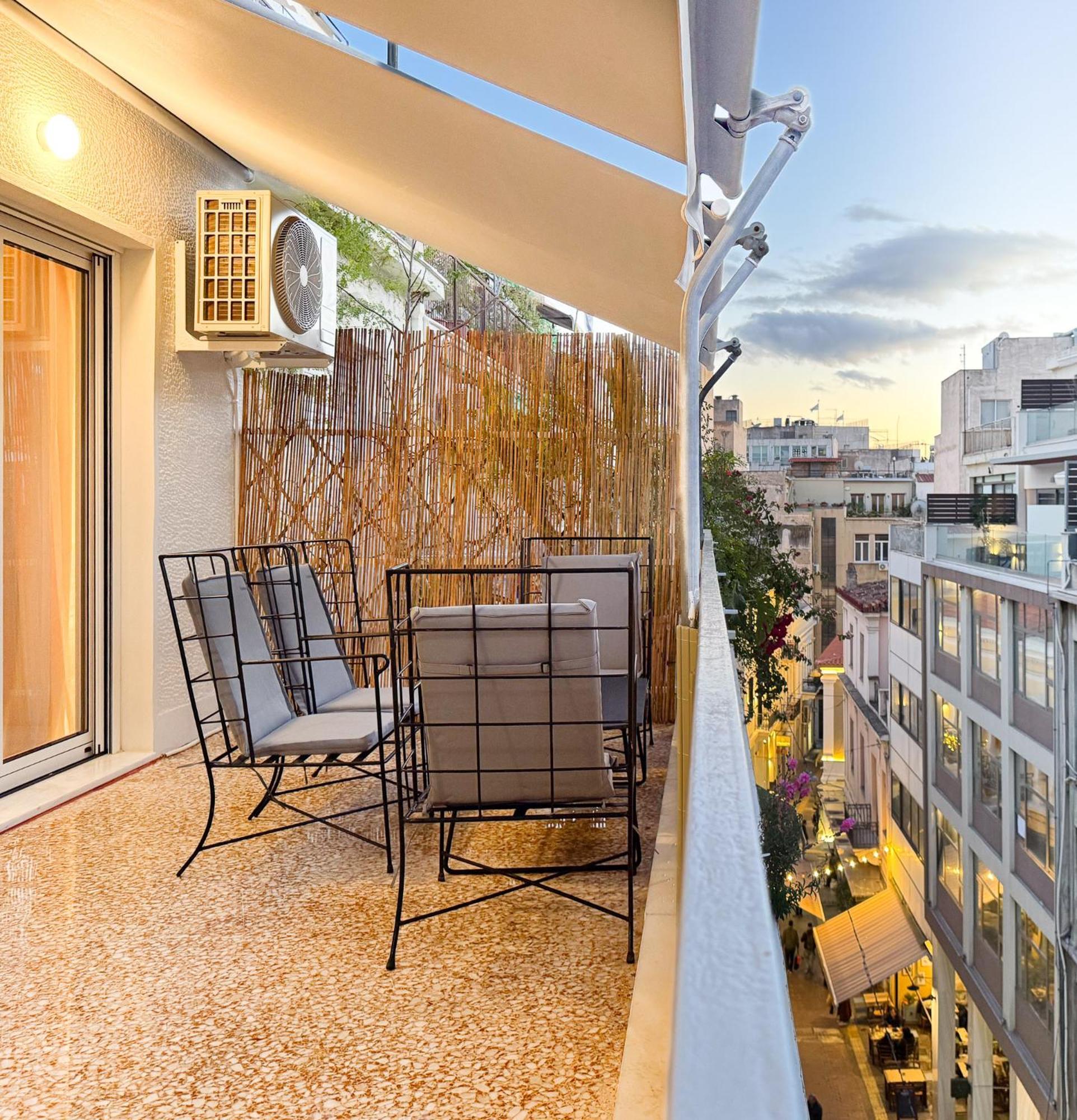 Nueva Era @ Athens Heart , Romvis Apartments Bagian luar foto